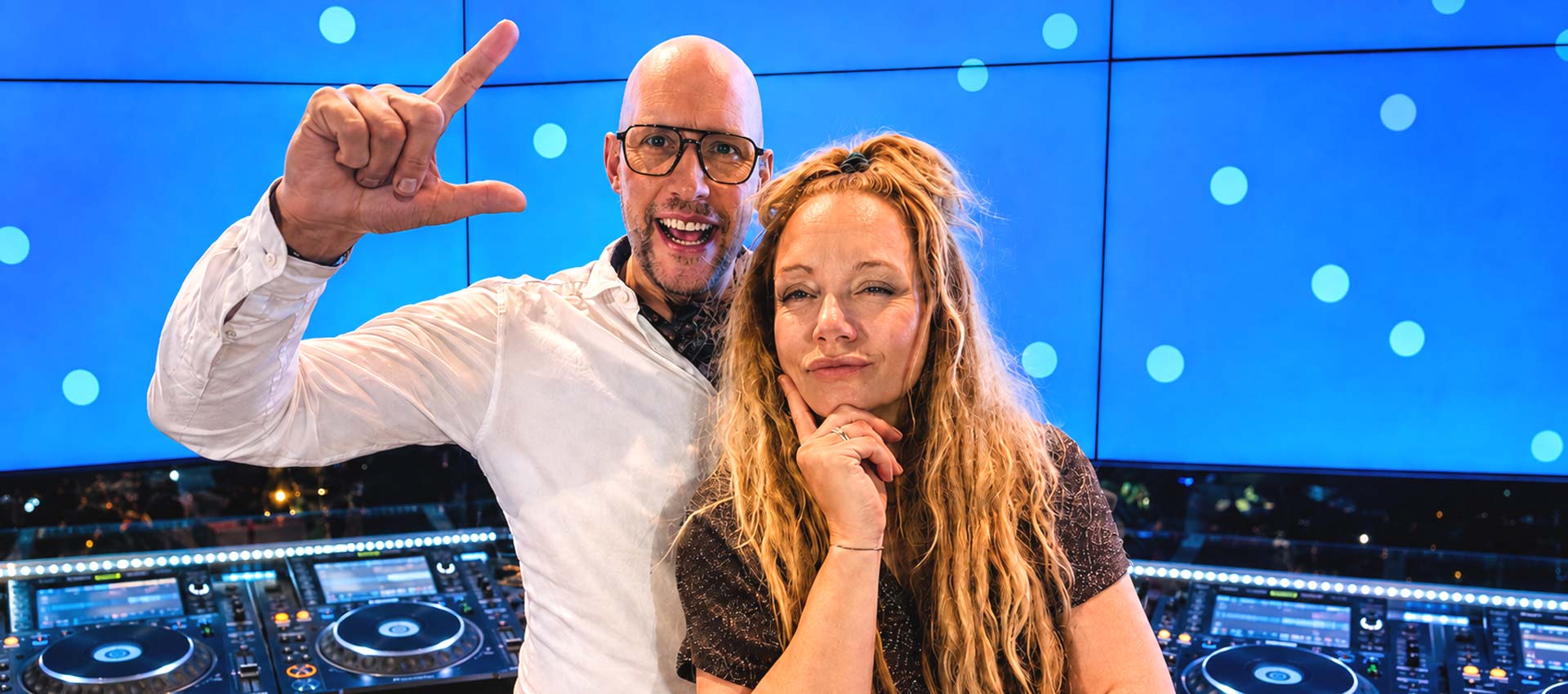 DJ & Sängerin
